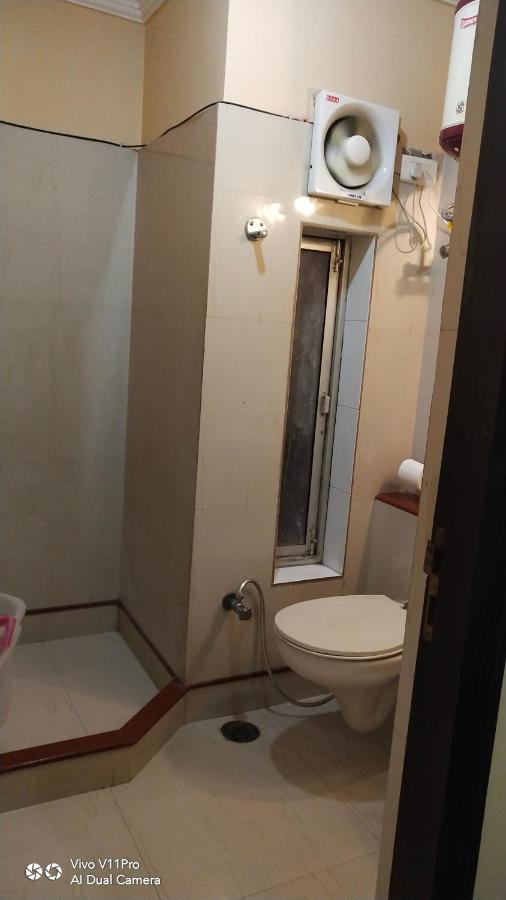 Rass Hotel Kanpur Bagian luar foto